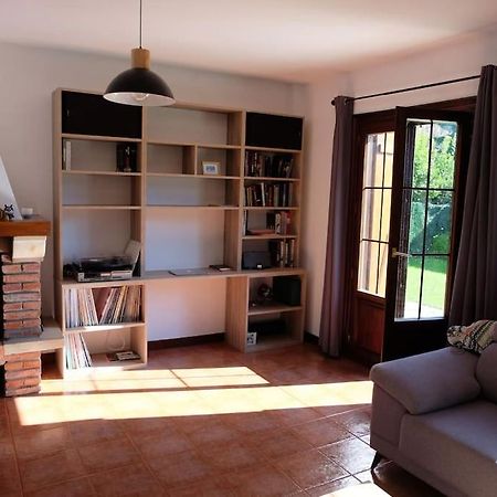 Casa Uri Villa Cubas  Bagian luar foto