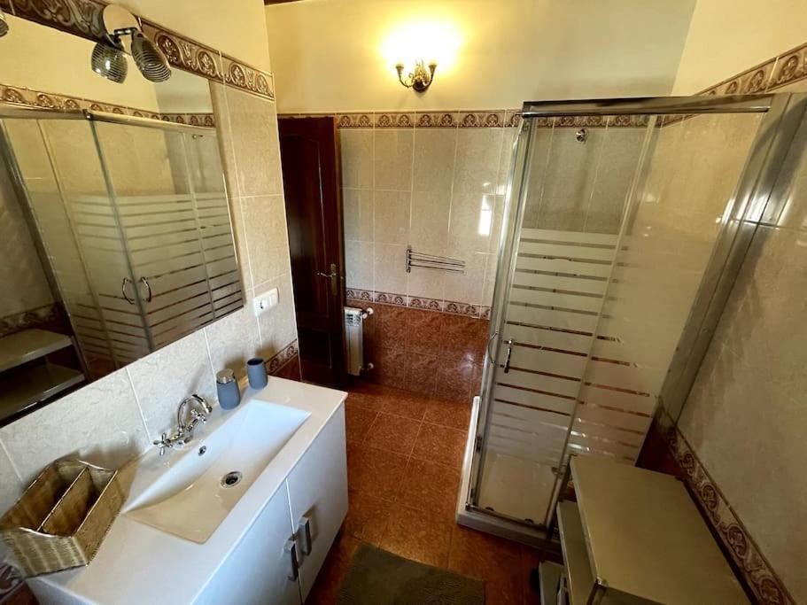 Casa Uri Villa Cubas  Bagian luar foto